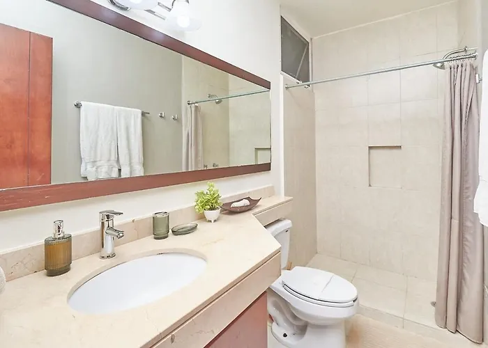 2br - Pool, Bbq & Steps Away Apartment Playa del Carmen