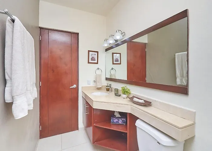 2br - Pool, Bbq & Steps Away Apartment Playa del Carmen
