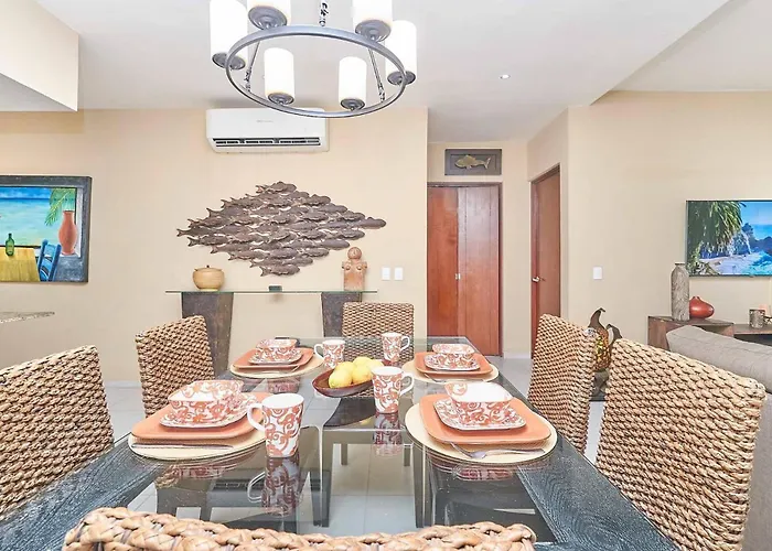 Apartment 2br - Pool, Bbq & Steps Away Playa del Carmen